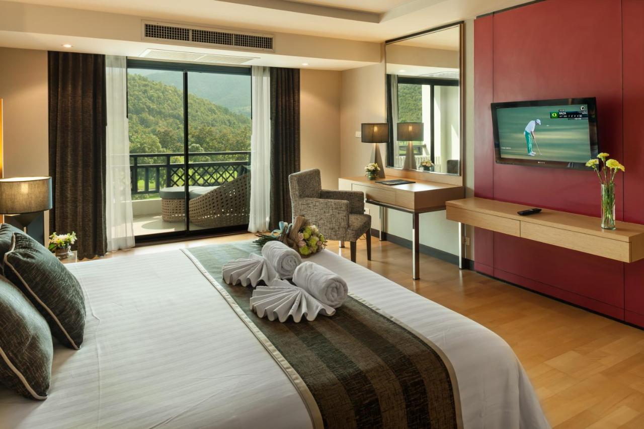 Alpine Golf Resort Chiang Mai Ban Huai Sai Nua Bagian luar foto