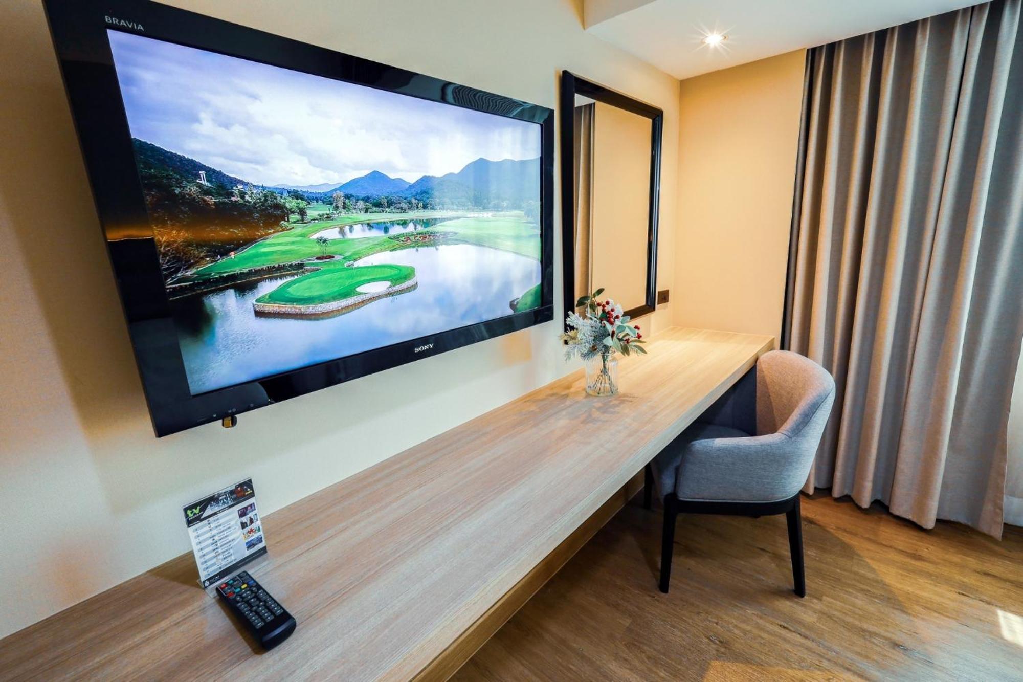 Alpine Golf Resort Chiang Mai Ban Huai Sai Nua Bagian luar foto