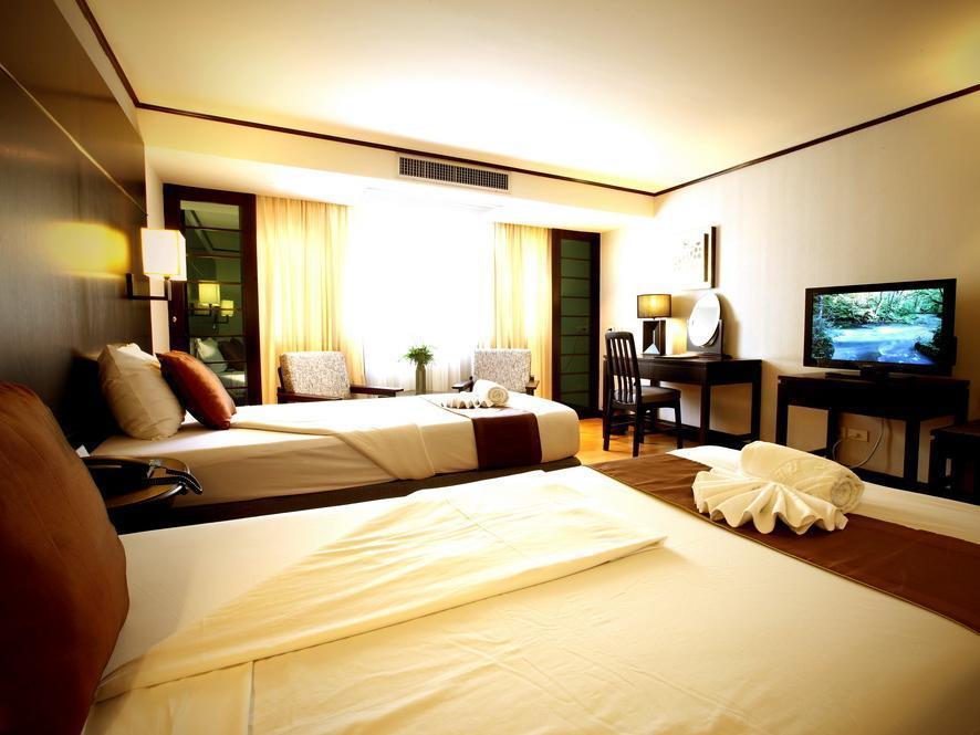 Alpine Golf Resort Chiang Mai Ban Huai Sai Nua Bagian luar foto